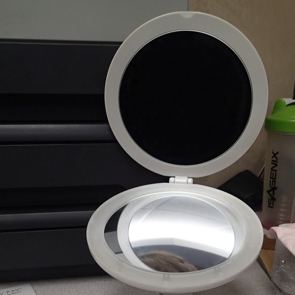 Mary Kay Other Mary Kay Vanity Magnifying Mirror Poshmark